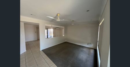 FULLY AIR CONDITIONED - Photo 4