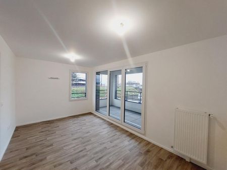 location Appartement T2 DE 46.67m² À ARPAJON - Photo 3