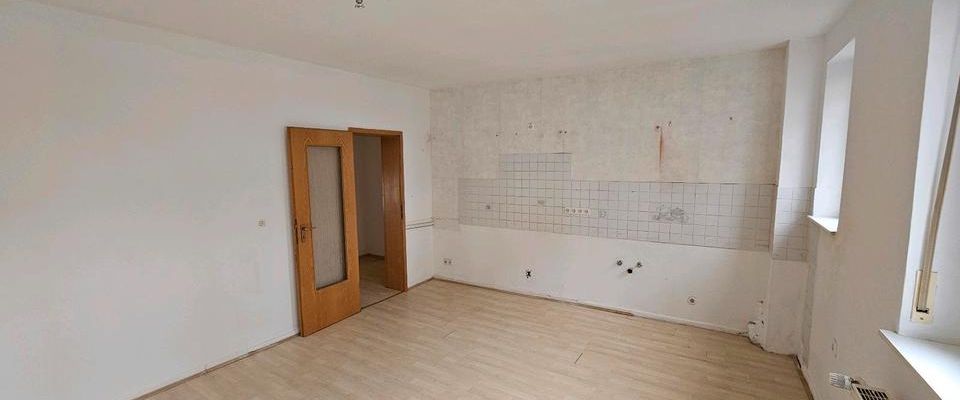 Helle 2 Zimmer 72 qm Wohnung RS.Mitte zu vermieten - Photo 1