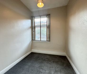 Upper Valley Road, Meersbrook, Sheffield, S8 9HB - Photo 6