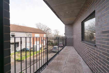 1 bedroom apartment to rent - Photo 2