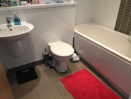 1 bedroom apartment to rent - Photo 4