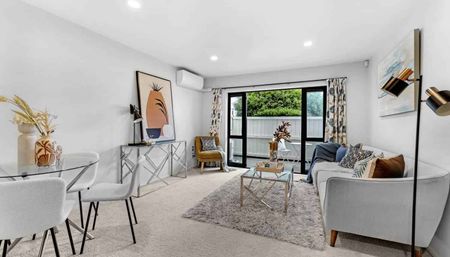 Modern Comfort in the Heart of Mt Wellington! - Photo 5