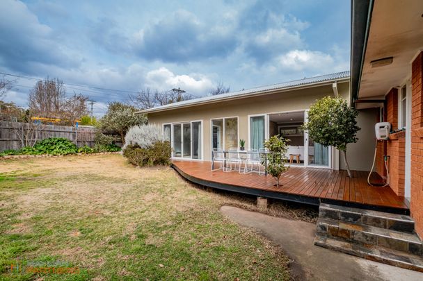 87 Birdwood Street, Hughes ACT 2605 - House For Rent | Domain - Photo 1