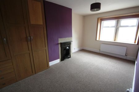 2 bed cottage to rent in West Street, Halifax - Photo 3