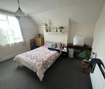 1 Bed Flat, Robinson Road, SW17 - Photo 4
