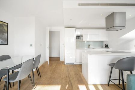 Avantgarde Tower, London, E1 - Photo 4