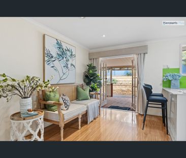 25 Shamrock Road, Hallett Cove, SA 5158 - Photo 1