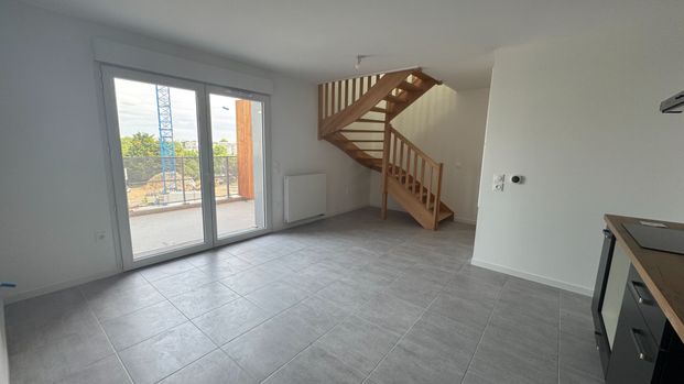 Location Appartement 3 pièces 78m² - Photo 1