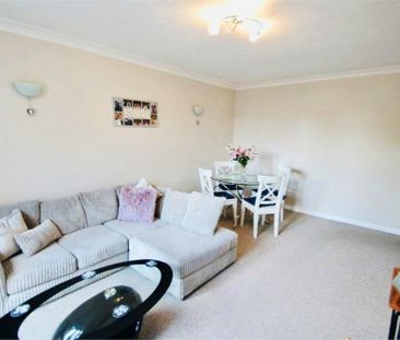 2 bedroom ground floor flat to rent - Photo 5