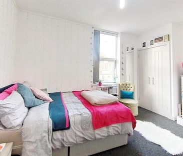 6 bedroom house to rent - Photo 5