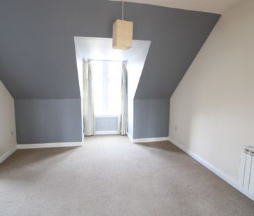 3 bedroom apartment to rent - Photo 6