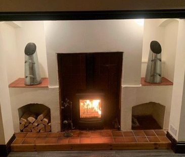 2 bedroom terraced house to rent - Photo 2