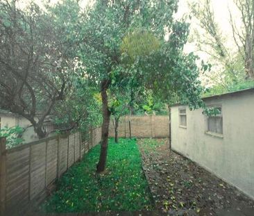 Monks Park, Wembley, HA9 - Photo 3