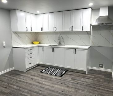 For Lease - 4 Brennan Road Unit# Room 2, Ajax, Ontario - Photo 6