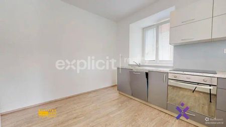 Podnájem bytu 1+kk 40 m - Fotografie 2