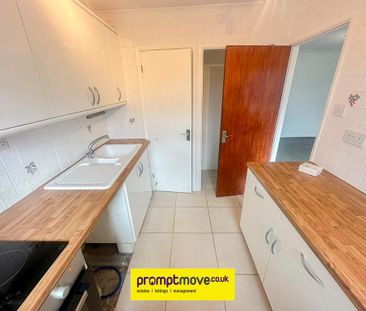 2 bedroom flat to rent - Photo 6