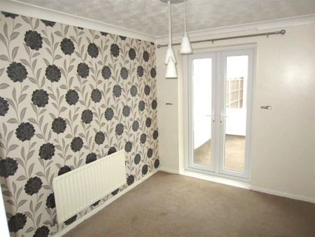 Moor Road, Hartshill, Nuneaton - Photo 2