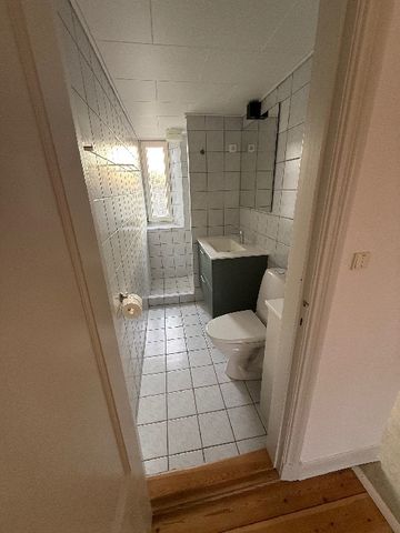 Dejlig 3-værelses lejlighed med nyt køkken og bad - Foto 4