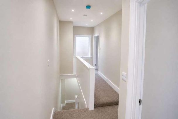 Southchurch Road, Southend-on-sea, SS1 - Photo 1