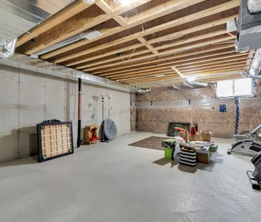 For Lease - 186 Elliot Avenue, Centre Wellington, Ontario - Photo 1