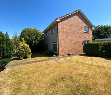 3 bedroom semi-detached house to rent - Photo 4