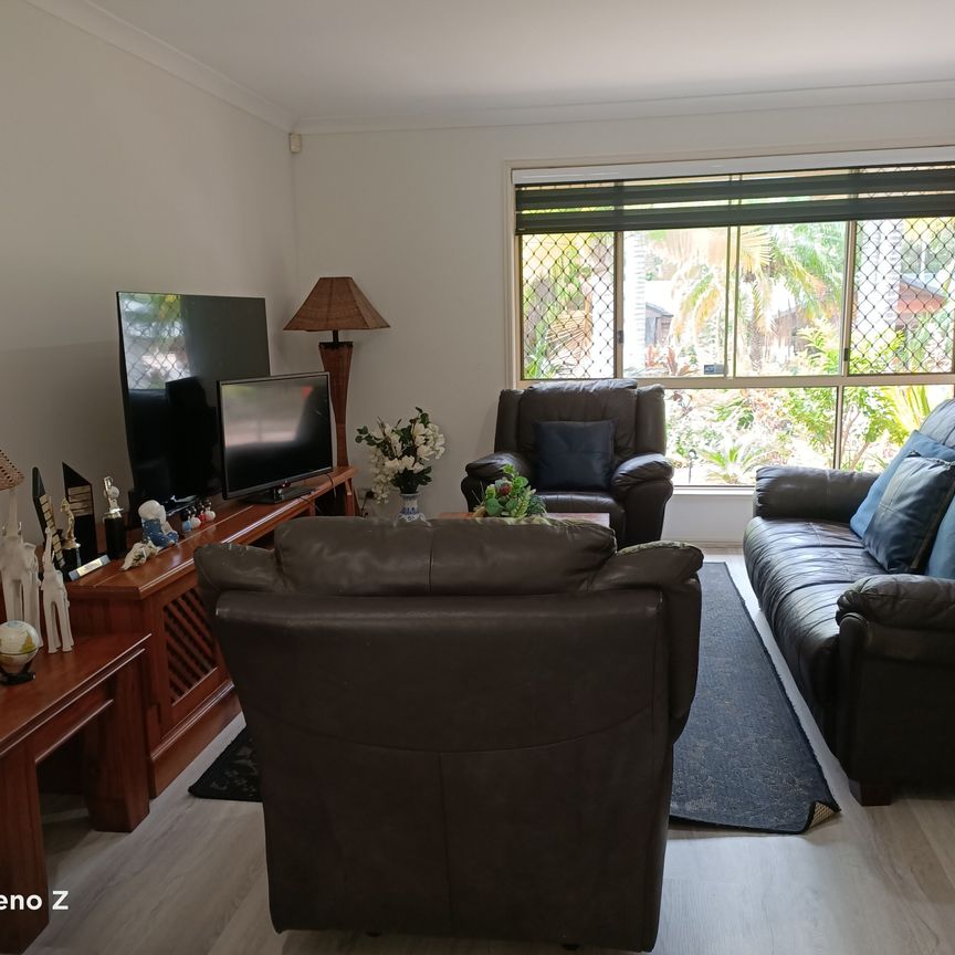 Parkwood - Photo 1