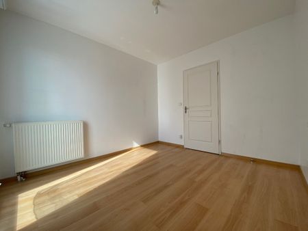 Location Appartement 4 pièces 85m² BESANCON 25000 - Photo 5