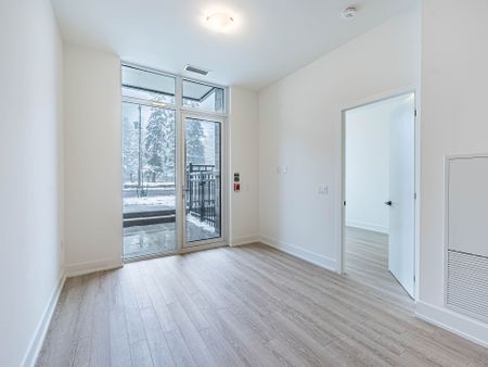 For Lease - 2075 King Road Unit# 119, King, Ontario - Photo 2