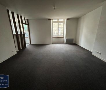 Appartement à louer 5 pièces 82.7m² - Photo 2