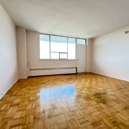 For Lease - 500 Dawes Road Unit# 1403, Toronto, Ontario - Photo 4