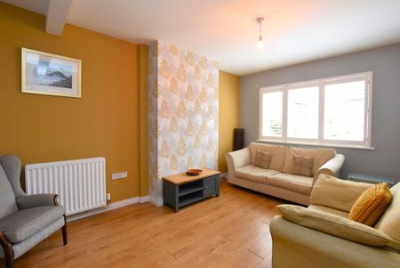 46 Clonallon Park, Belfast, BT4 2BZ - Photo 3
