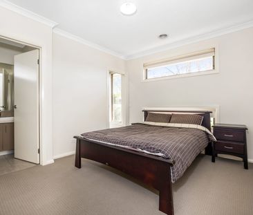 A Large Single Level Abode - Photo 2