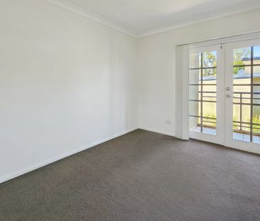 2/10-12 Campbell Street, - Photo 3