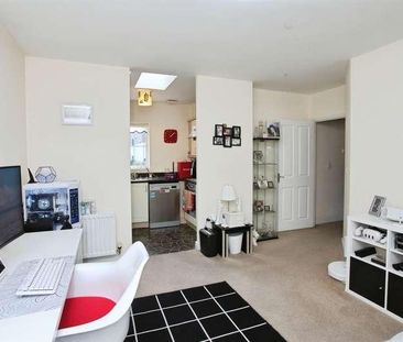 Heron Drive, Penallta, Hengoed, CF82 - Photo 6