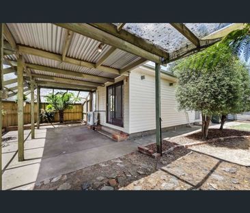 212 Yarrowee Street, Sebastopol, Vic 3356 - Photo 1