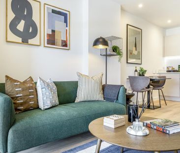 2 bedroom flat to rent - Photo 2