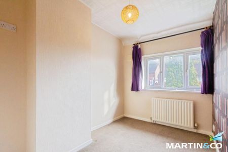 3 bedroom semi-detached house to rent - Photo 3