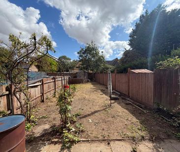 2 bedroom terraced house to rent - Photo 6