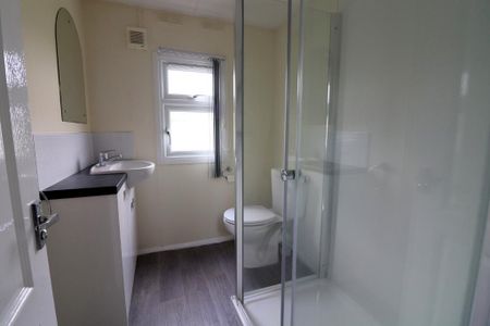 2 Bedroom Park Home To Rent - Photo 5