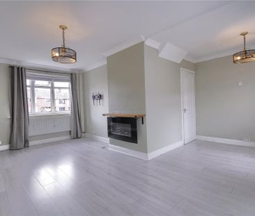 4 bedroom semi-detached house to rent - Photo 1