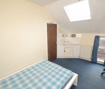 Landcross Road, Fallowfield, Manchester, M14 - Photo 3