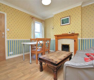 3 bedroom end of terrace house to rent - Photo 1