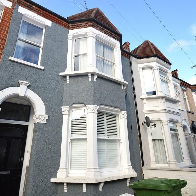 3 bedroom terraced house to rent - Photo 1