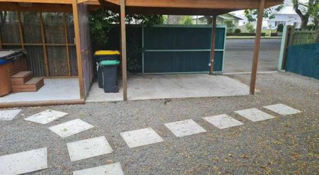 3 Bedroom Character Home - Photo 4