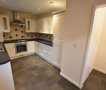 3 bedroom detached bungalow To Let in Preston - Photo 5