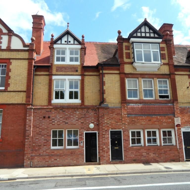 1 bedroom ground floor flat to rent - Photo 1