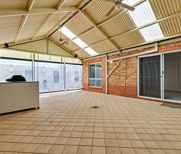 Town House in Great Location - Photo 5