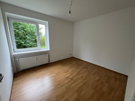 Moderne 2-Zimmer-Wohnung mit Einbauküche und Terrasse! (AK/M-5401) - Photo 3