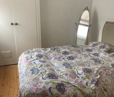 1 Bed Flat, Hove, BN3 - Photo 1